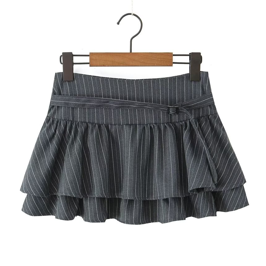 Halter V-Neck Striped Top / Mid Rise Buckled Ruffle Mini A-Line Skirt