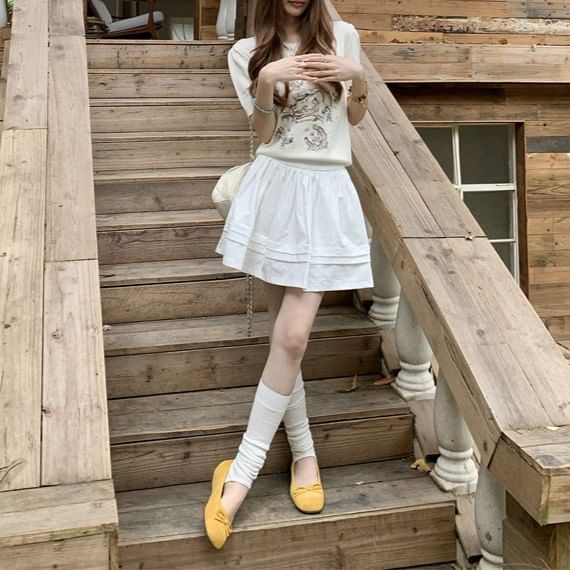Mid Waist Plain Mini A-Line Skirt