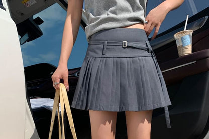 Mid Rise Plain Pleated Belted Mini A-Line Skirt