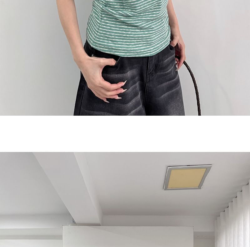 Sleeveless Round Neck Striped Top