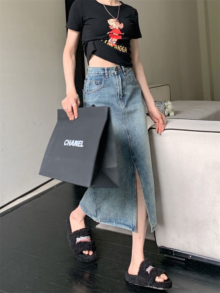 Mid Rise Washed Denim Midi A-Line Skirt