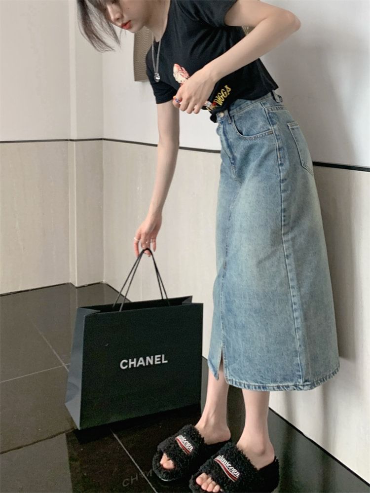 Mid Rise Washed Denim Midi A-Line Skirt