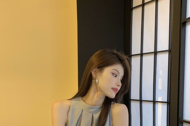 Simple Halter Neck Blouse