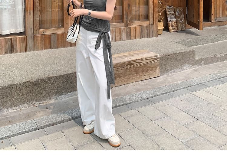 Short-Sleeve Scoop Neck Striped Tie-Waist T-Shirt