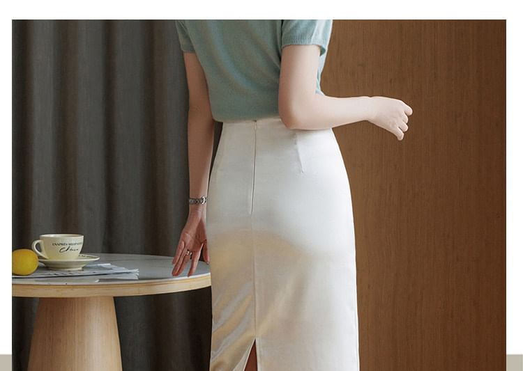Mid Rise Plain Satin Midi Pencil Skirt