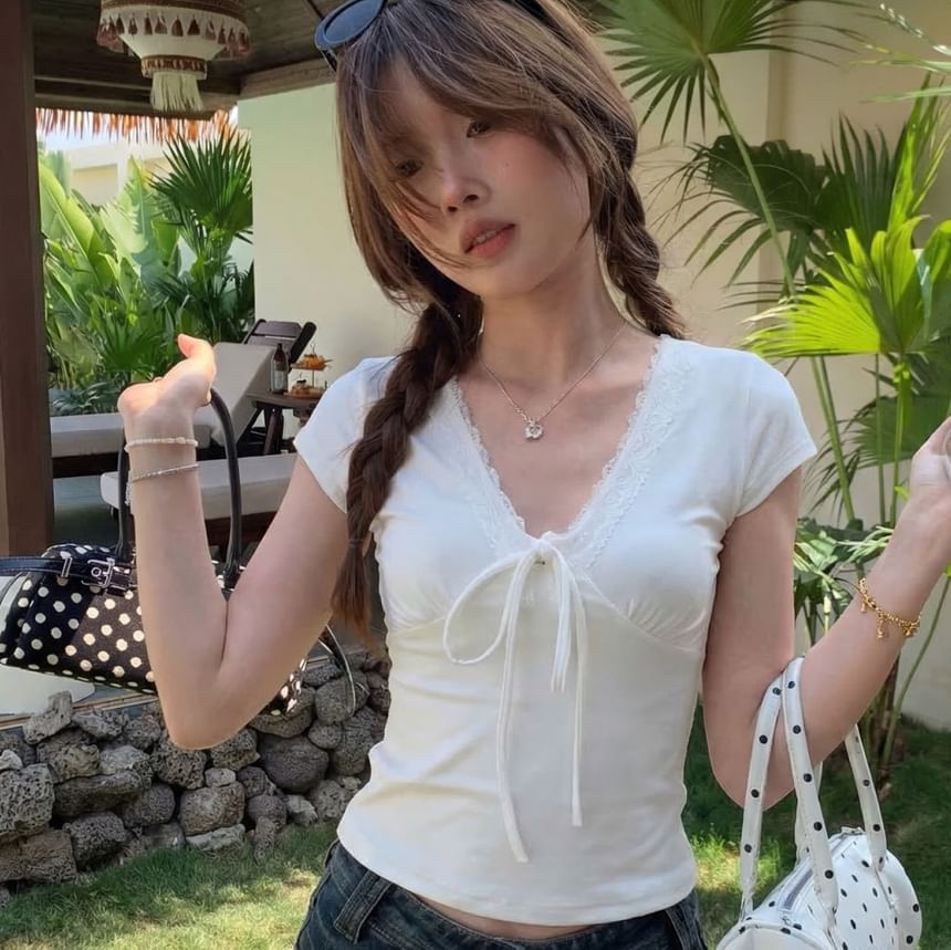Short Sleeve V Neck Lace-Trim Tie-Front Plain Slim-Fit T-Shirt