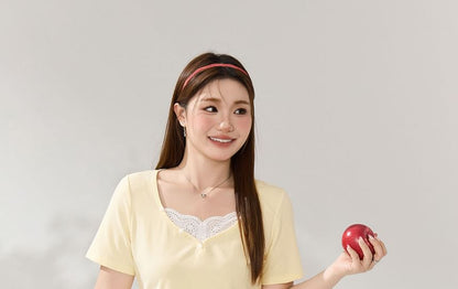 Lace-Trimmed V-Neck Short-Sleeve Blouse