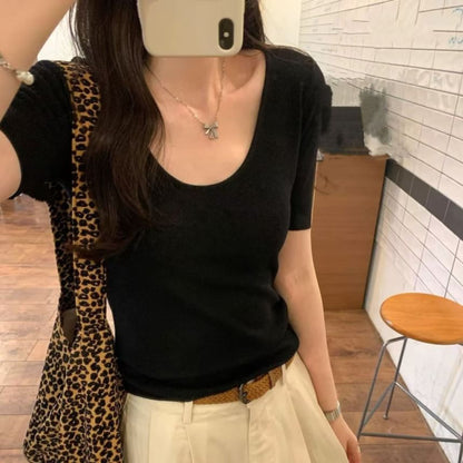 Scoop Neck Knit Top