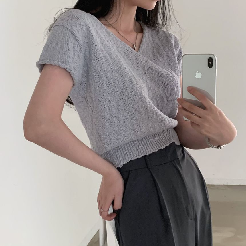 Cropped V-Neck Jersey Tee