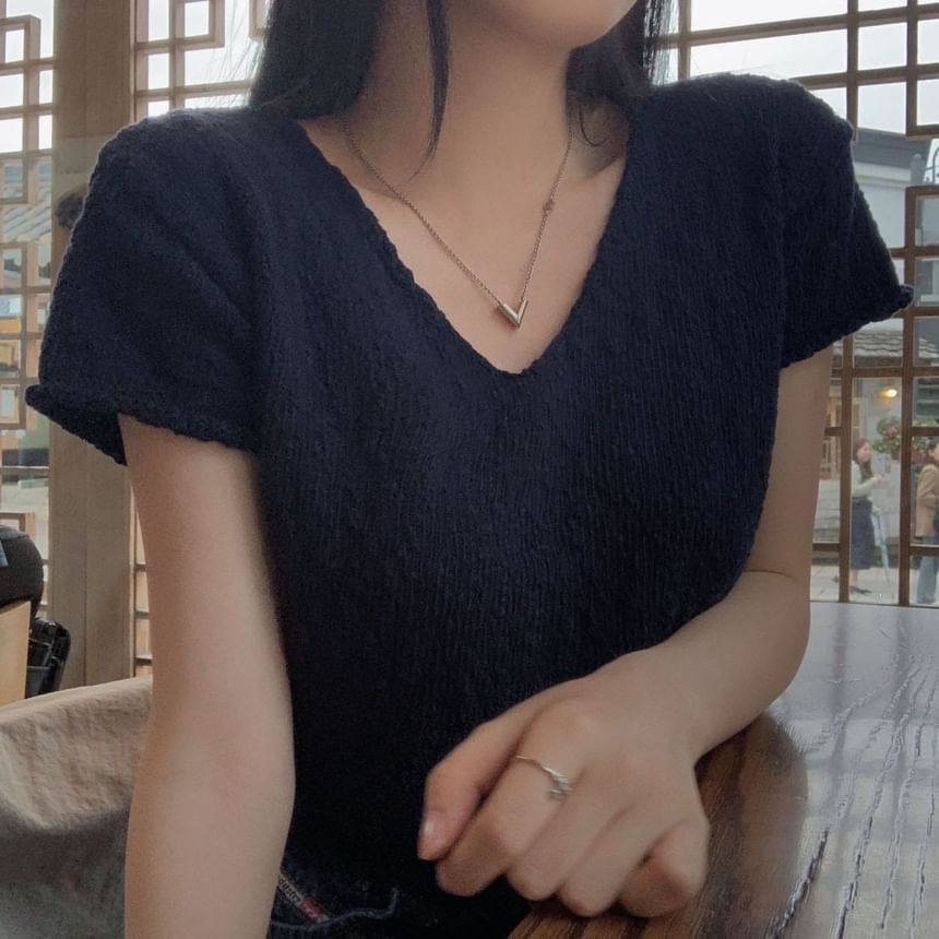 Cropped V-Neck Jersey Tee