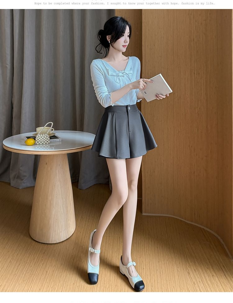 High Waist Button Pleated Plain Flared Mini Skirt