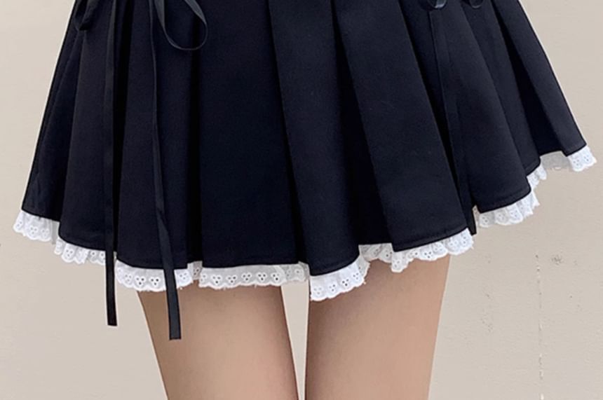 High Waist Lace-Trim Mini Pleated A-Line Skirt