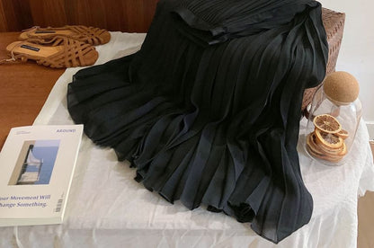 Mid Rise Plain Midi Pleated Skirt