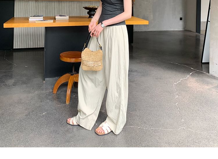 Off-Shoulder Short Sleeve Solid Cropped Blouse