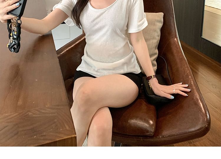 U-Neck Short Sleeve Solid Basic Top