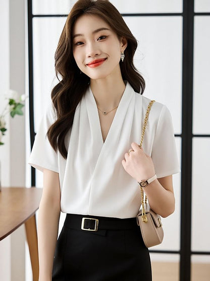 V-Neck Short Sleeve Essential Blouse