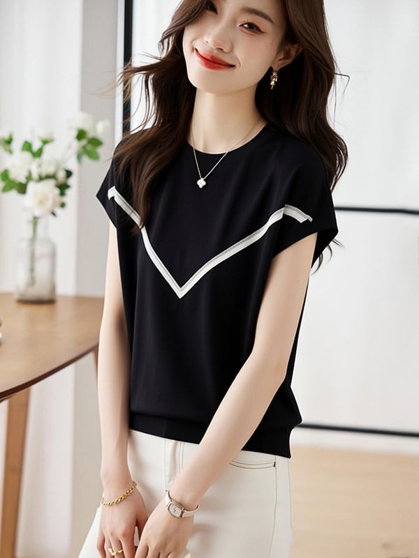 Two Tone Crewneck Short Sleeve Knit Top