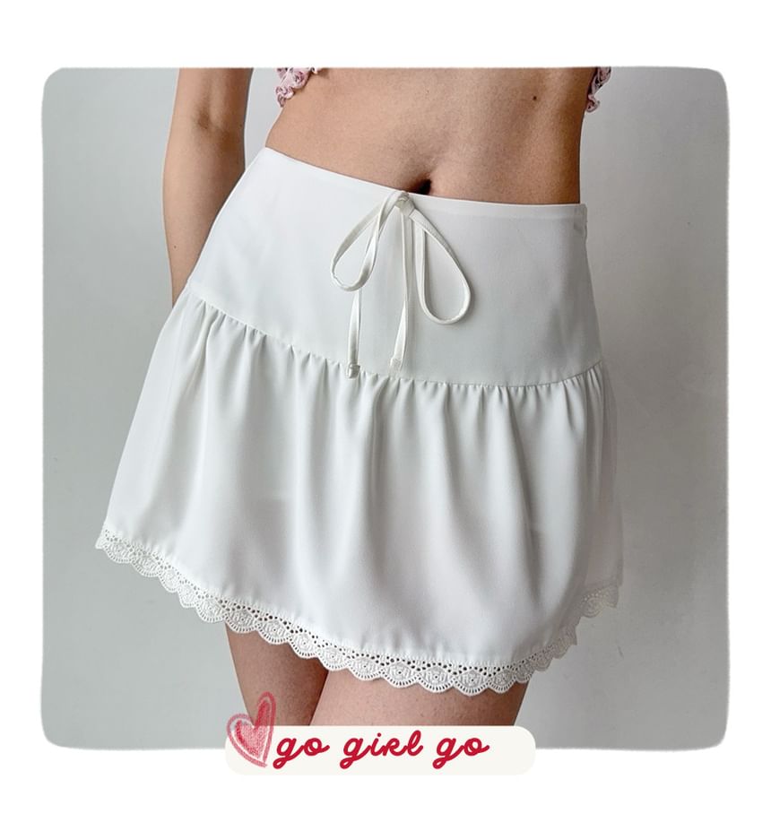 Mid Rise Plain Lace Trim Mini A-Line Skirt