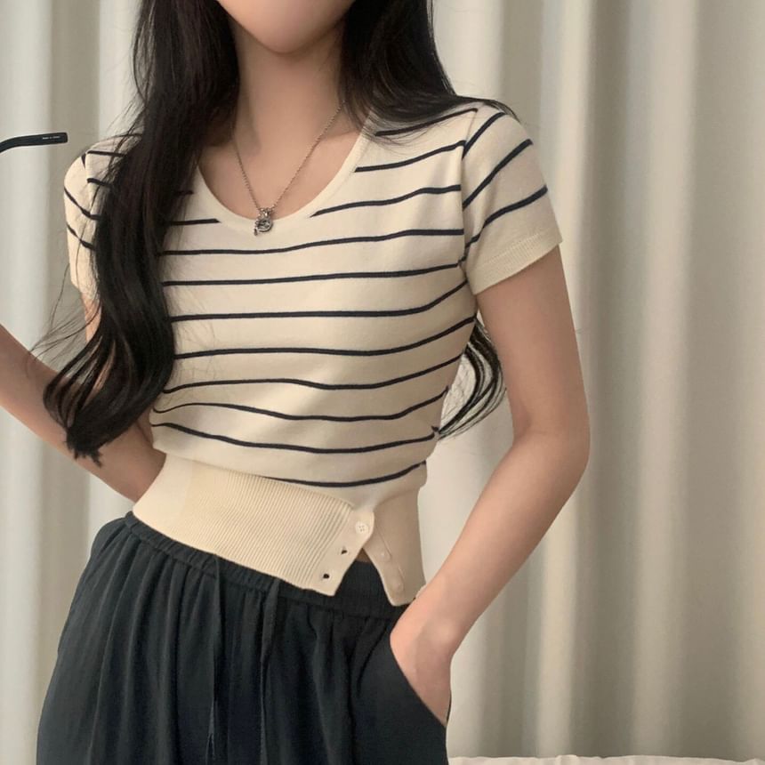 Striped Crop Knit Top Scoop Neck Short Sleeve