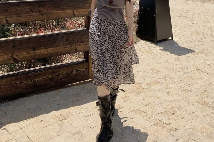 Mock Neck Ribbed Knit Top and Leopard Skirt Set