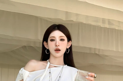 Off-Shoulder Short-Sleeve Slim T-Shirt