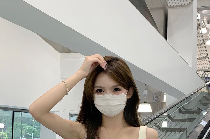 Contrast Trim V-Neck Crop Camisole Slim