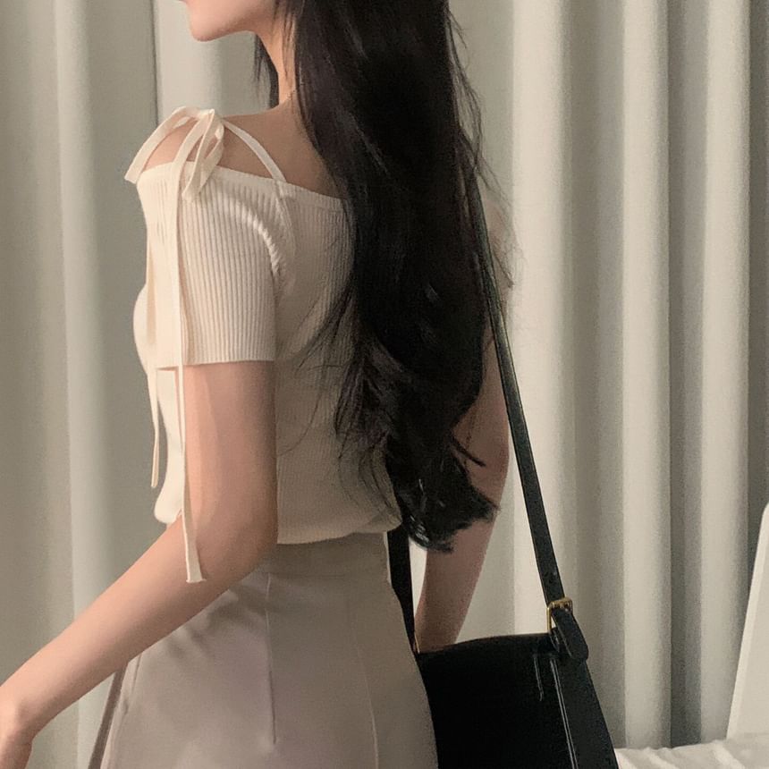 Cold Shoulder Ribbed Knit Top Short Sleeve
