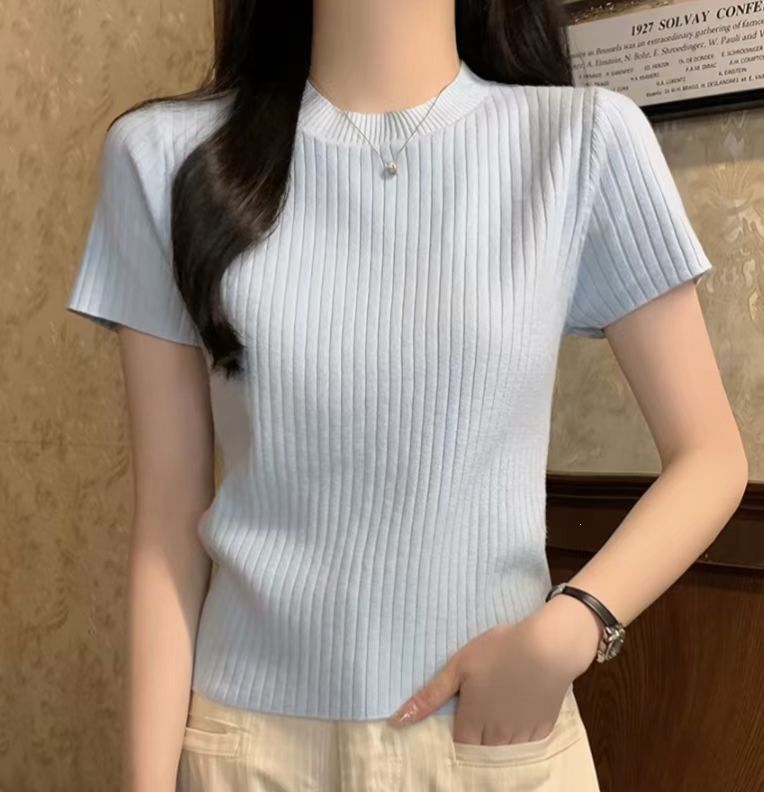 Crewneck Knit Crop Top