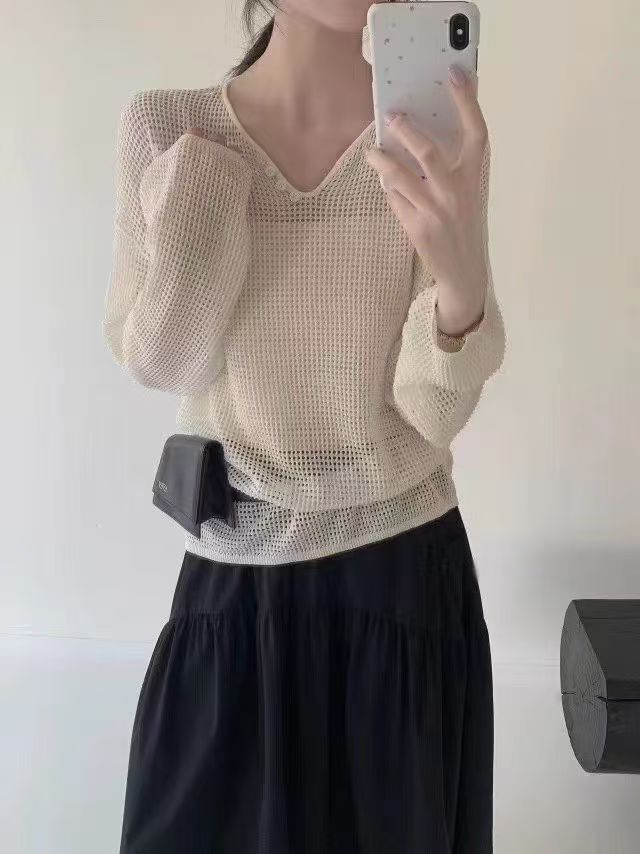Perforated Knit V-Neck Top