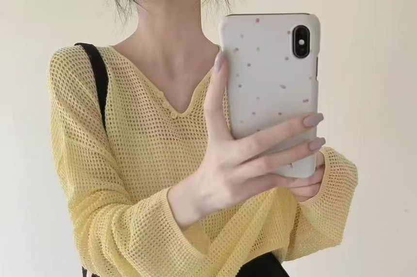 Perforated Knit V-Neck Top