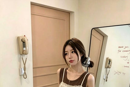 Set: Lace-Trim A-Line Camisole Top + Plain Tank Top