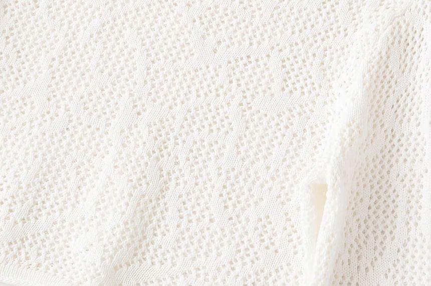 Long-Sleeve Crew Neck Plain Perforated Crop Knit Top