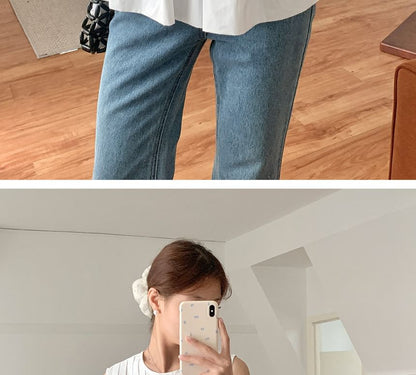 Sleeveless Crewneck Pleated Plain Flowy Blouse