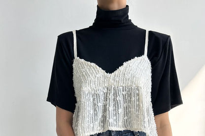 V-Neck Lace Crop Camisole Top
