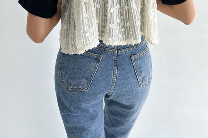 V-Neck Lace Crop Camisole Top