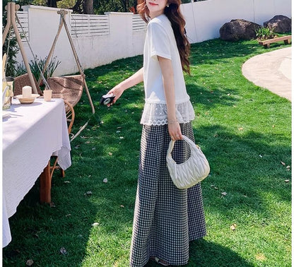 Maternity Crew Neck Lace Panel Tee & High Waist Checked Culottes