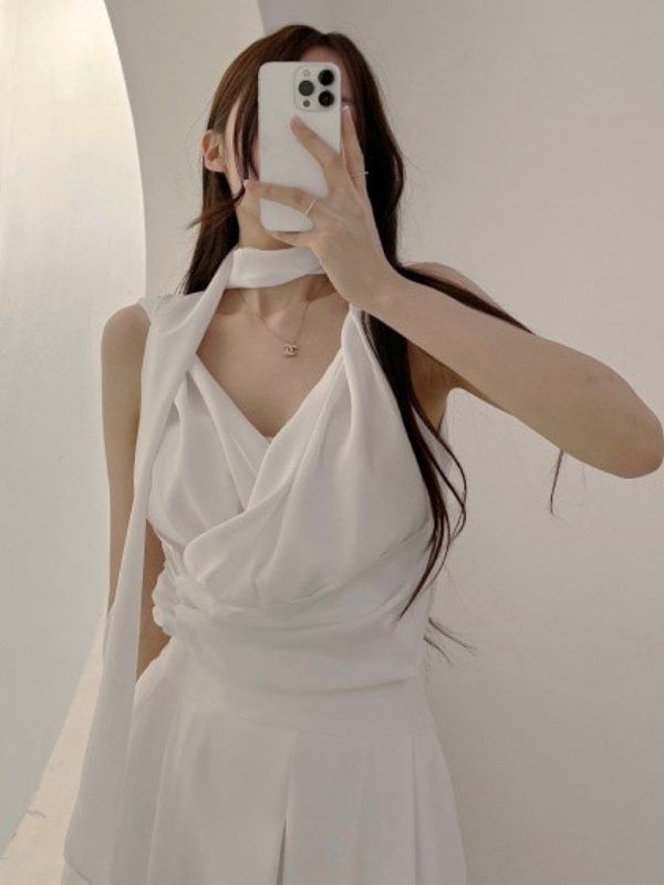 V-Neck Plain Ruched Cropped Tank Top