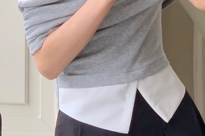 Short-Sleeve Off-Shoulder Two-Tone Ruched Blouse