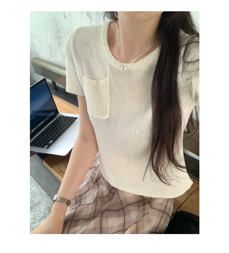 Short Sleeve Round Neck Plain Knit Top