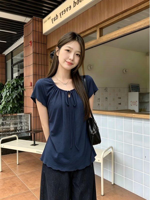 Short-Sleeve Crewneck Plain T-Shirt