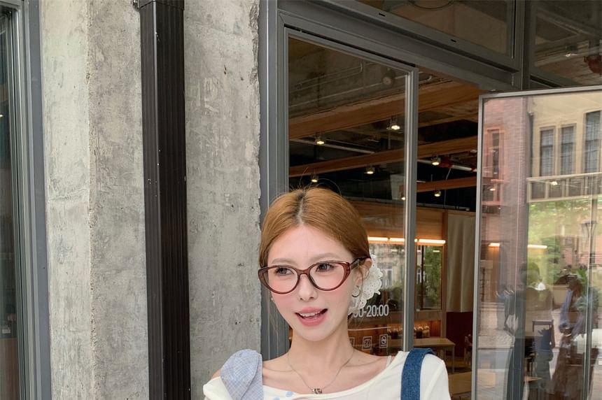 Short-Sleeve Crewneck Plaid Panel Crop T-Shirt