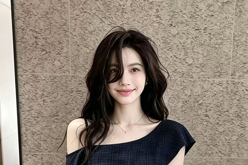 Short-Sleeve Cold Shoulder Ruffle Flowy Blouse