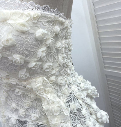 Halter Neck Asymmetrical Lace Crop Top