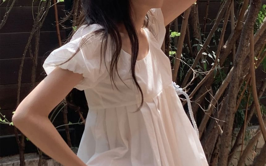 Puff Short Sleeve Scoop Neck Plain Pleated Blouse