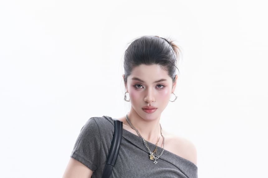 Short-Sleeve Off Shoulder Plain Ruched T-Shirt