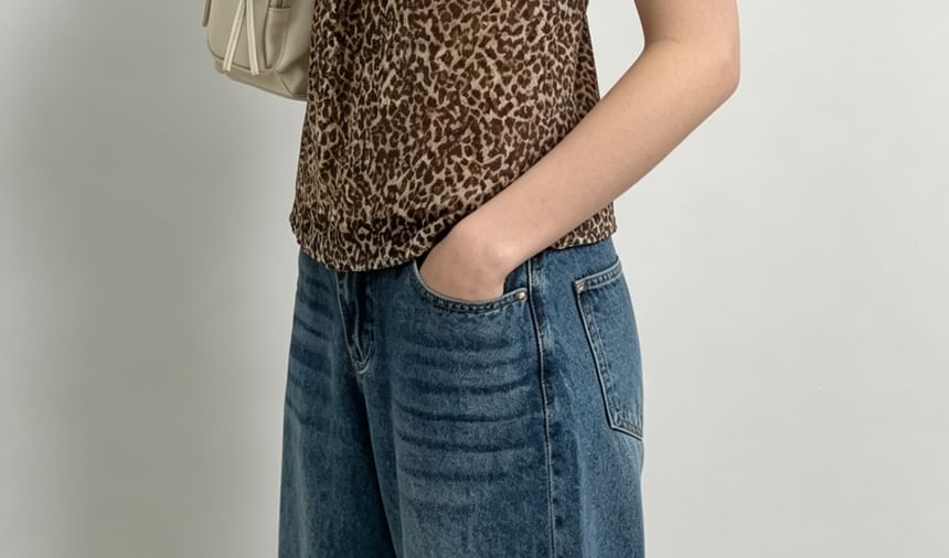 Sweetheart Neckline Leopard Print Tie-Front Camisole Top