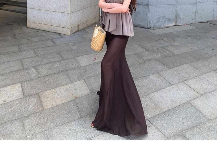 One-Shoulder Knotted Top & Low-Rise Mesh Midi Skirt