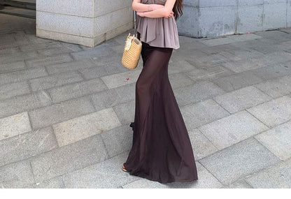 One-Shoulder Knotted Top & Low-Rise Mesh Midi Skirt