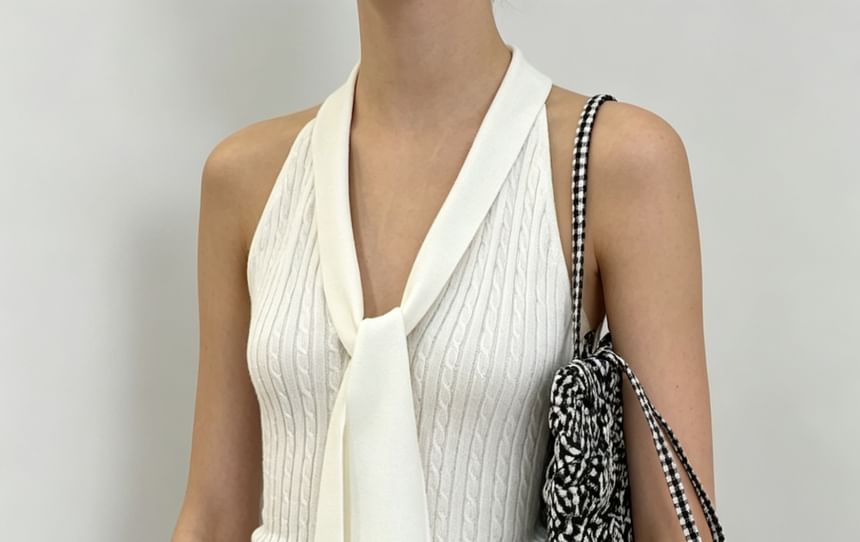 Halter V-Neck Tie-Front Plain Cable Knit Slim-Fit Tank Top
