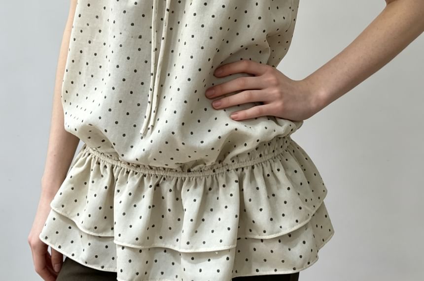 Cap Sleeve Scoop Neck Ruffled Trim Top with Halter Neck Tank Set